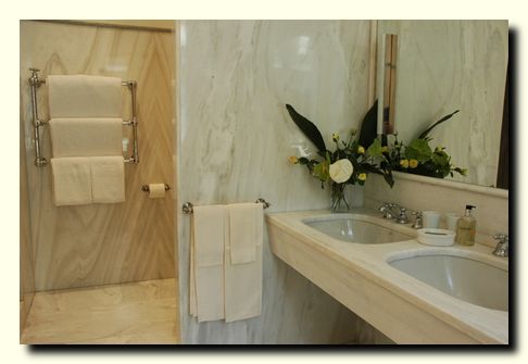 master_bathroom2