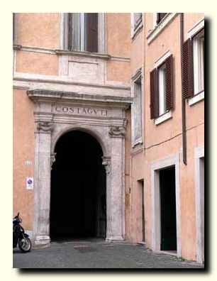 palazzo_costaguti_entrance