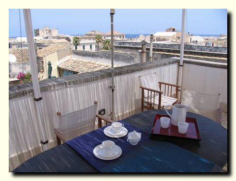 ortigia_1e2_terrace